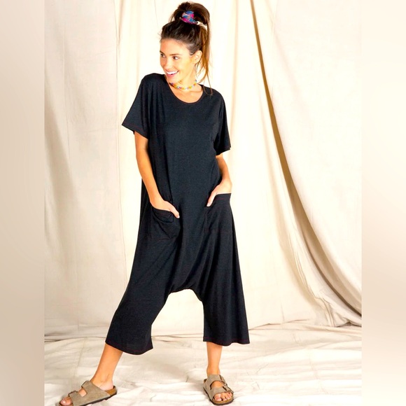 NATURAL LIFE Pants - Natural Life The Nomad Knit Jumpsuit in Charcoal  Size: S/M  NWOT